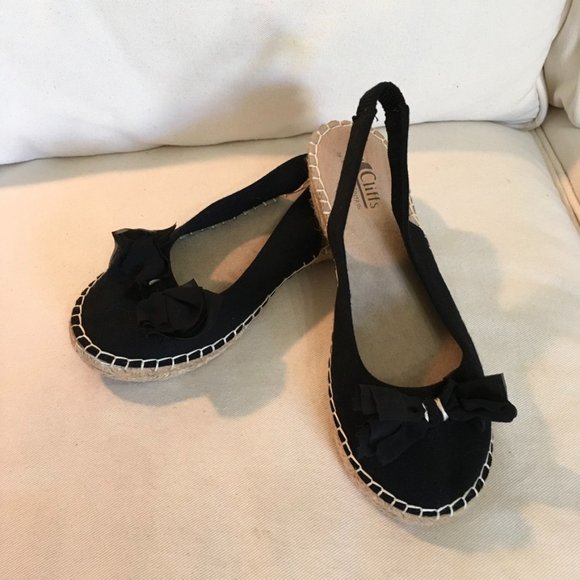 White Mountain Shoes - Cliffs By White Mountain Black Espadrille's